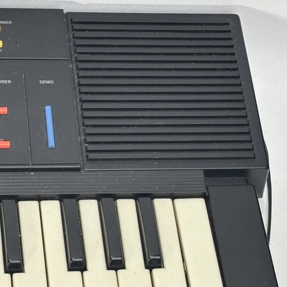 Vintage 90s MC-3A Digital Squarewave Electronic Keyboard – C64 / Chiptune Sounds - Picture 13 of 17
